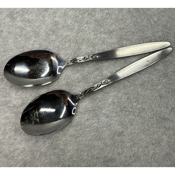 2 pc Vtg Amefa Holland Tulip Time Table Spoons Stainless Flatware Retired MCM - Picture 1 of 7